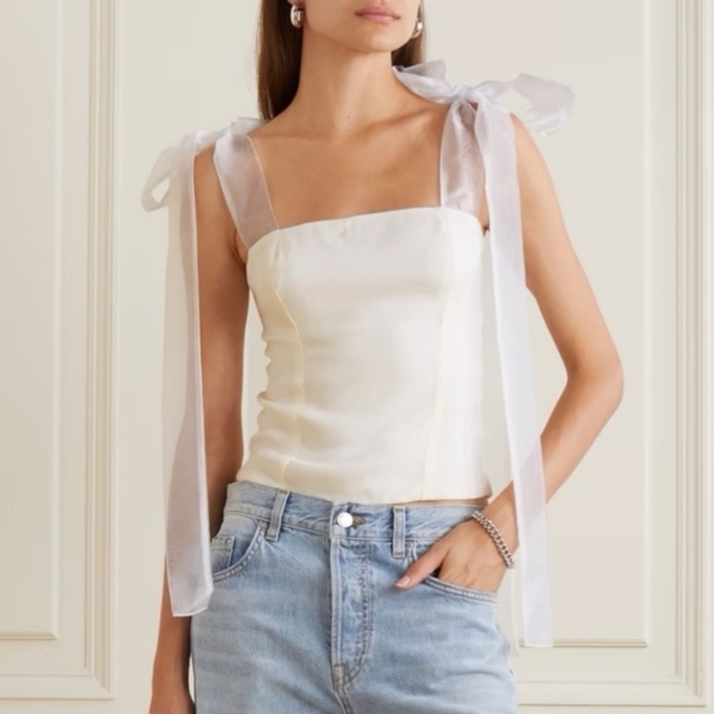 Reformation Zoey top in off white Color Size 2